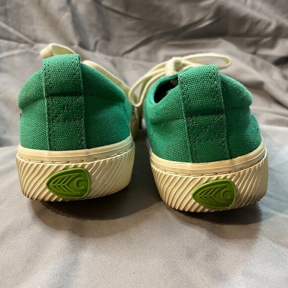 Cariuma OCA LOW (green canvas) size 8 - Picture 5 of 6